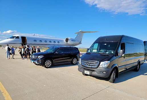 Philadelphia International Airport (PHL) Limo Service
