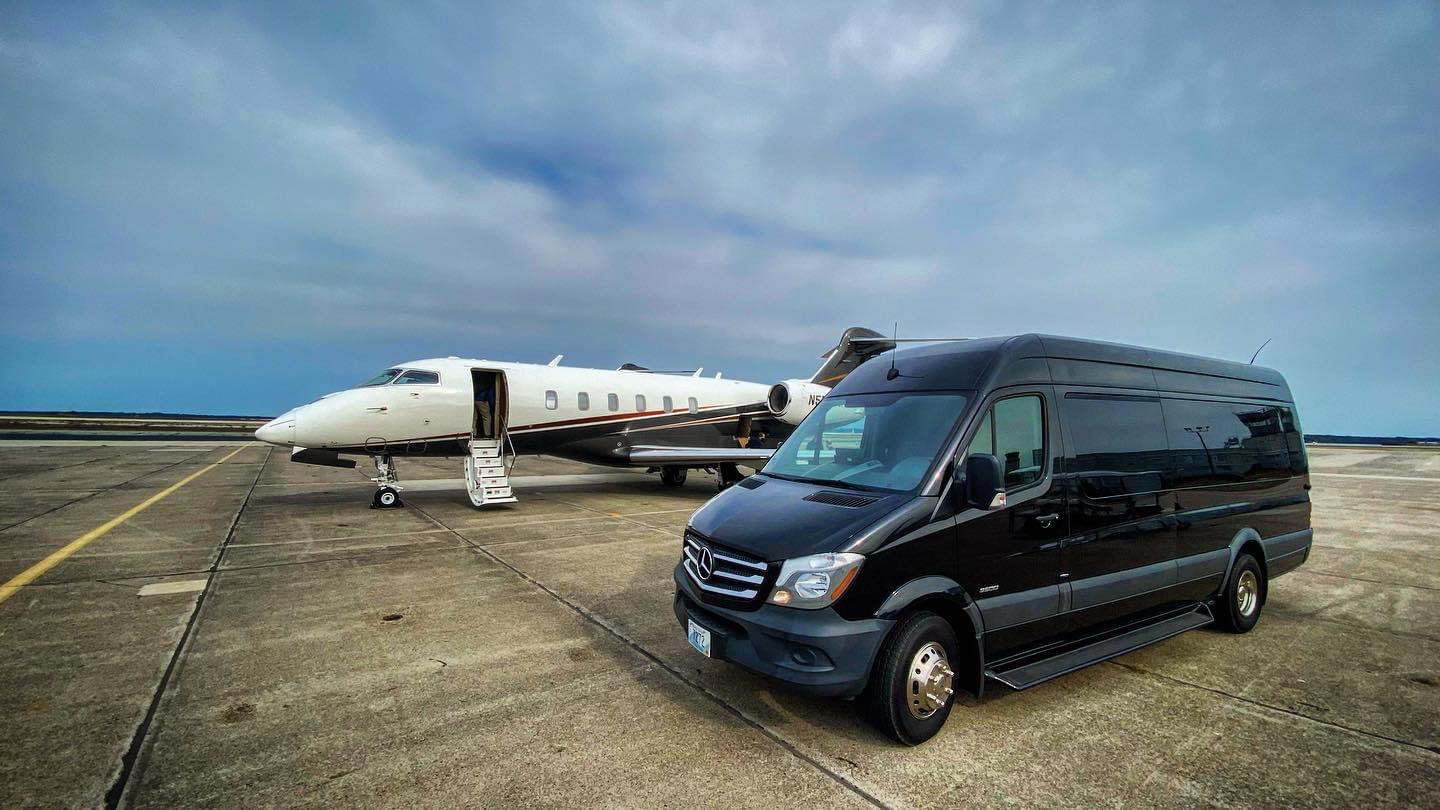 How to Book a Reliable Airport Shuttle in Philadelphia Without Stress or Hidden Fee